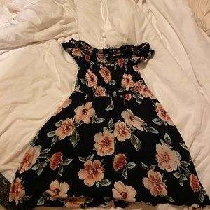 kendall and kylie dress